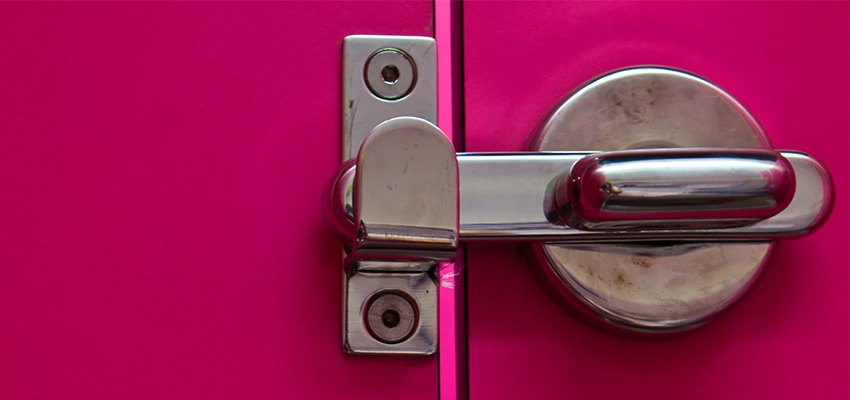 Childproof Gate Lock in Eureka, California